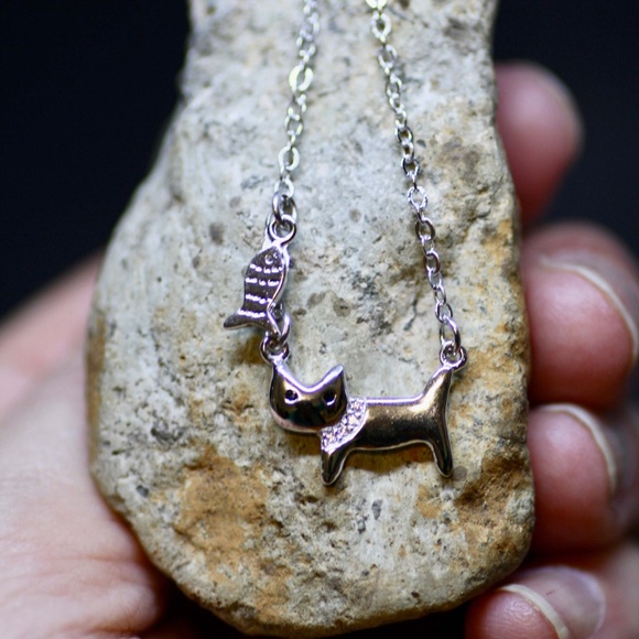 Kitten Cat with Fish Necklace Sterling Silver 925 14k White Gold Plated - Picture 5 of 5